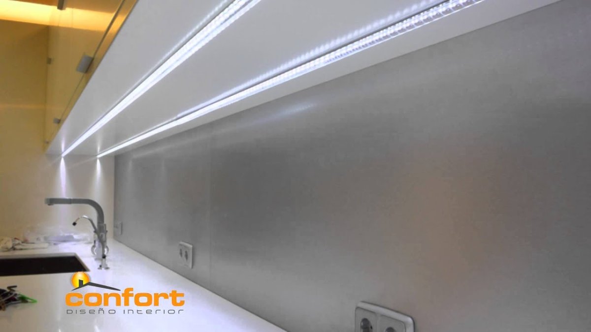 Оригинальная подсветка кухонного гарнитура