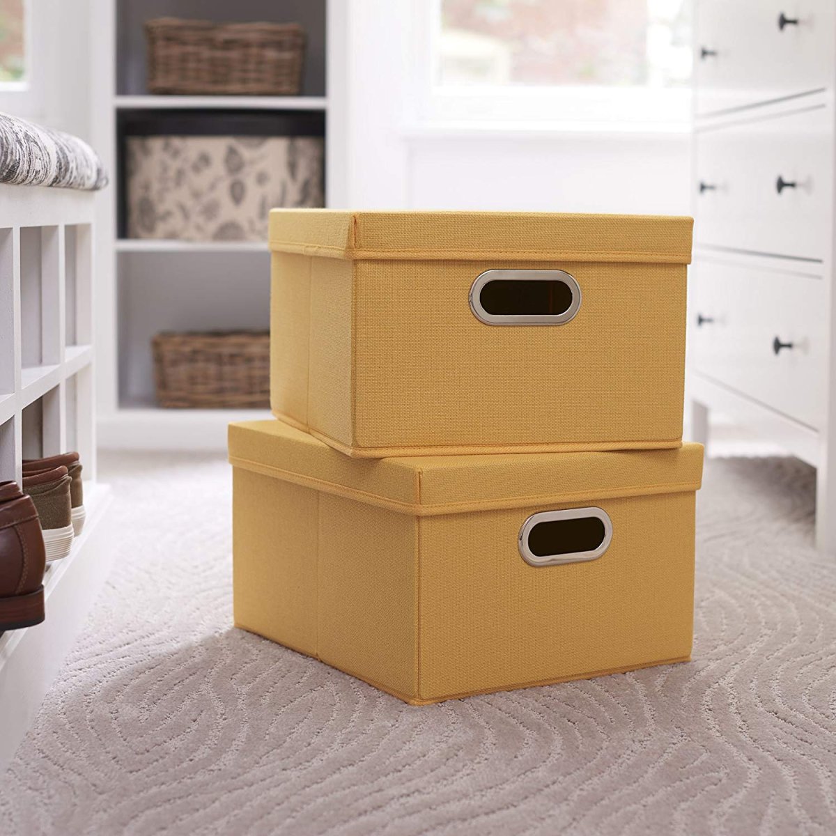 Картонные коробки для хранения