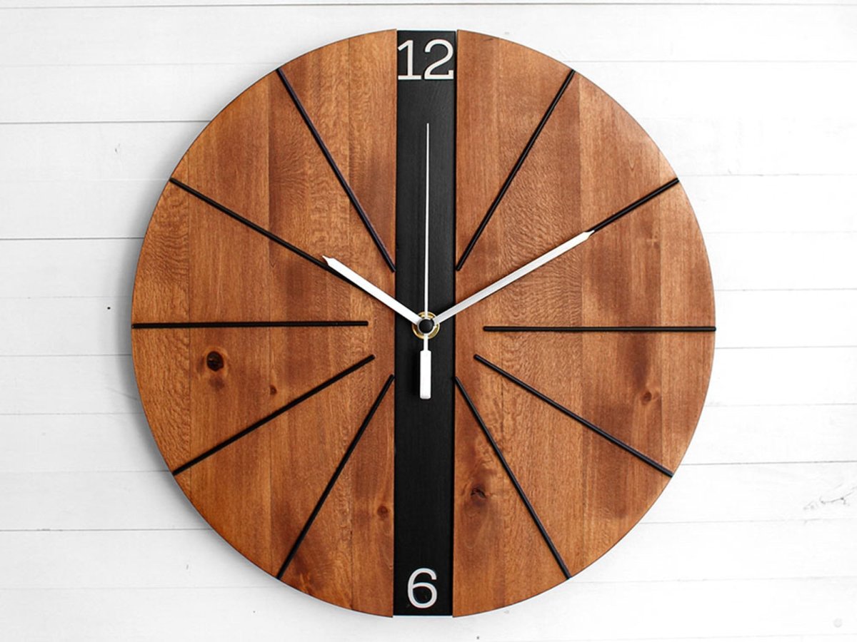 Часы настенные из фанеры