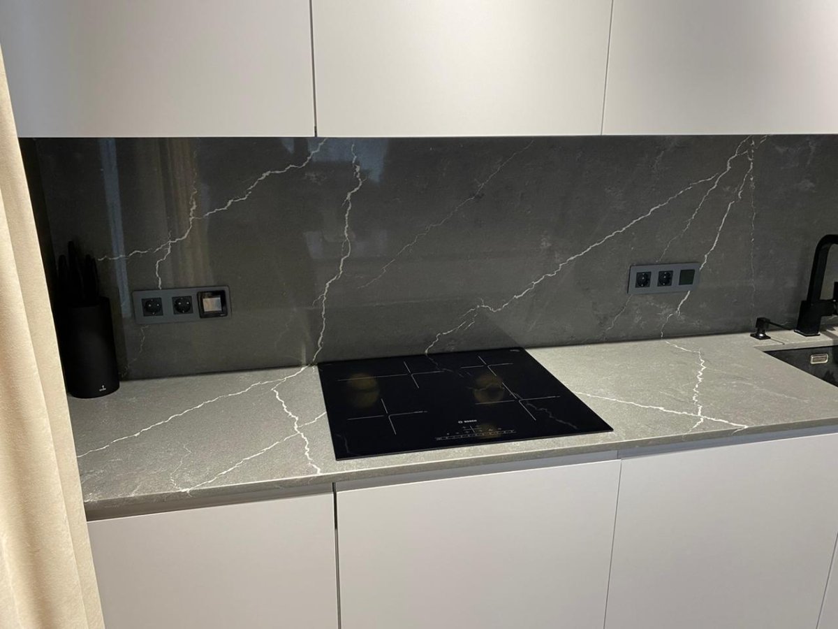 Smart Quartz Anthracite