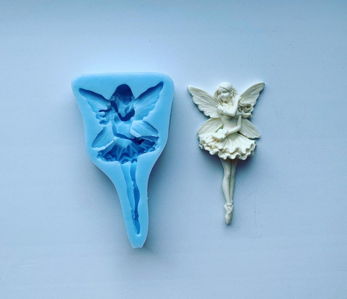 Лора Герман молды