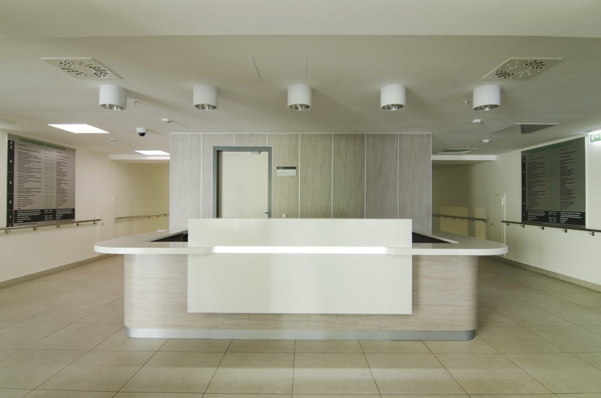 Ресепшн медицинского центра