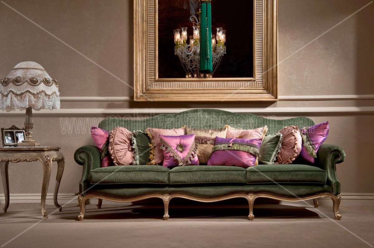 Винтажные диваны