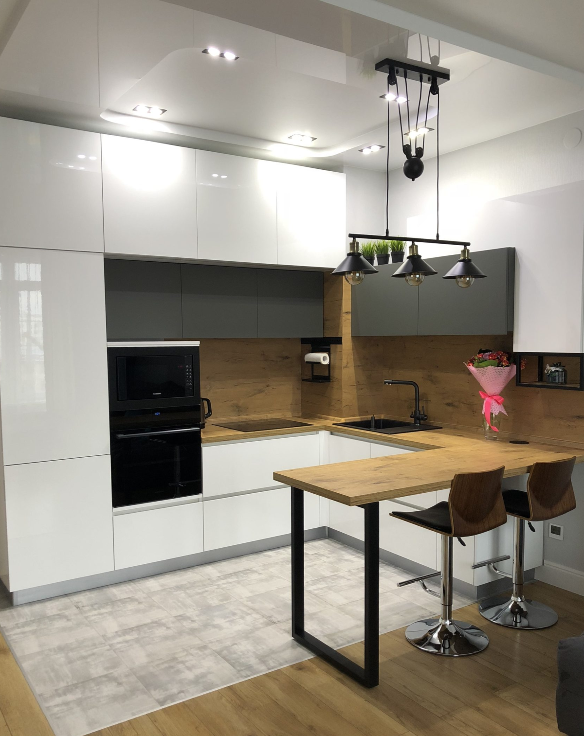 Кухни стильные современные