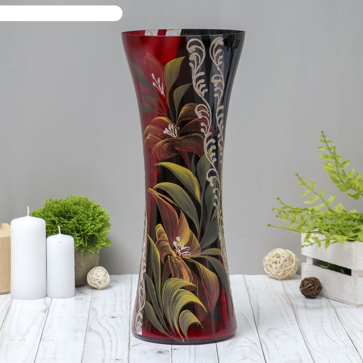 Декоративные вазы для интерьера