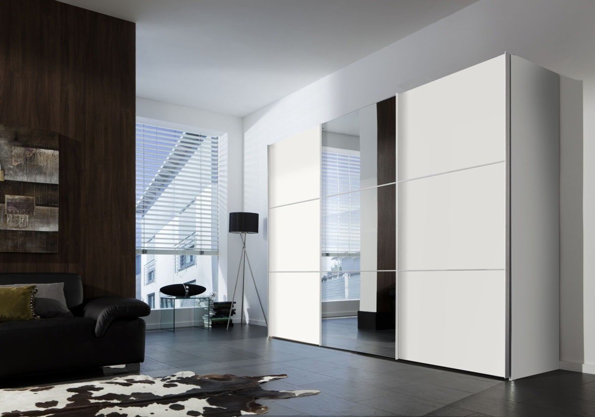 Шкаф купе в современном стиле