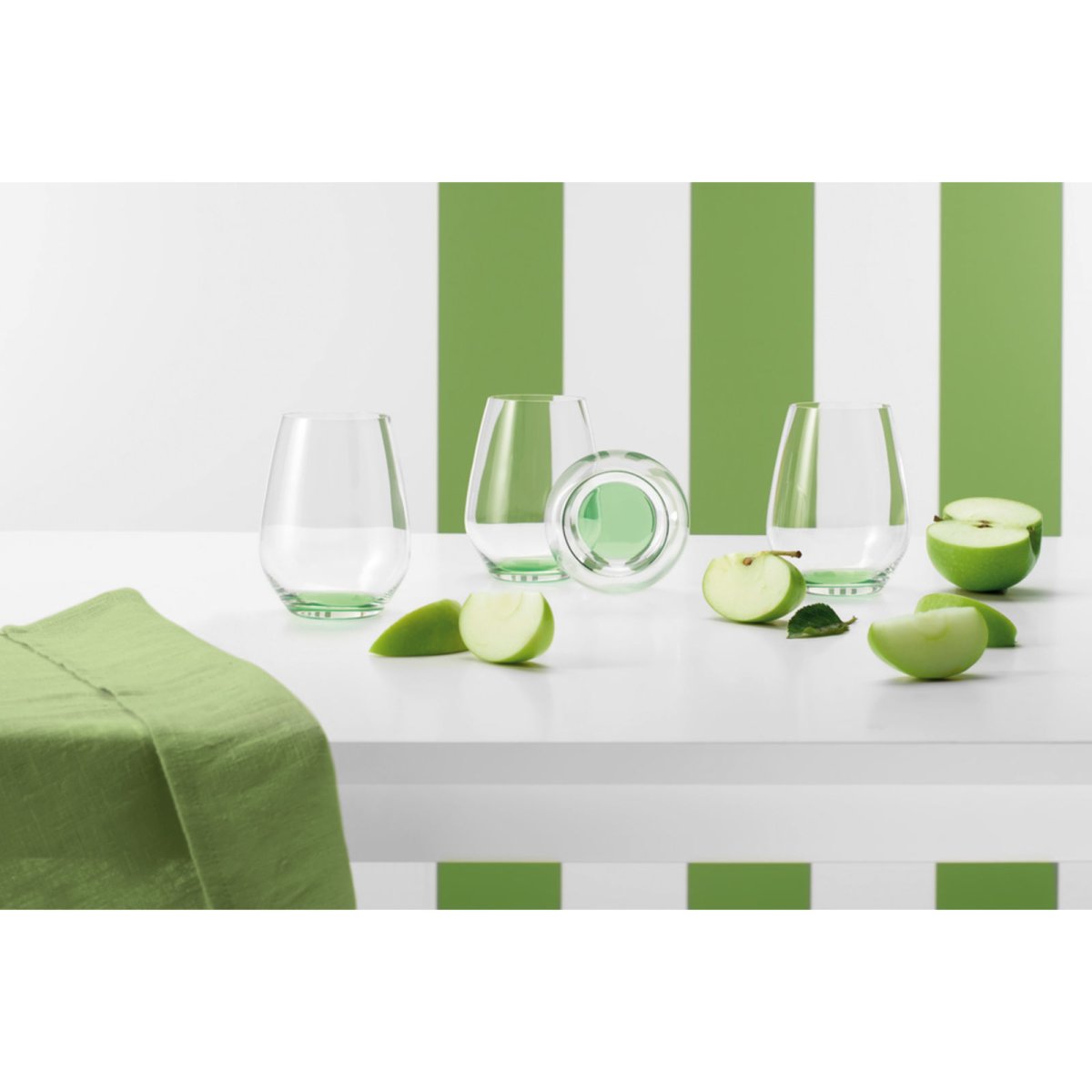 Салатовый цвет в интерьере