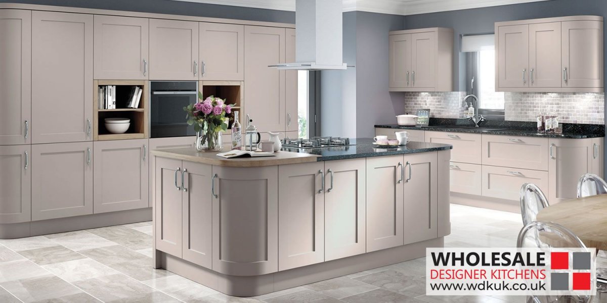 Кухни кашемирового цвета