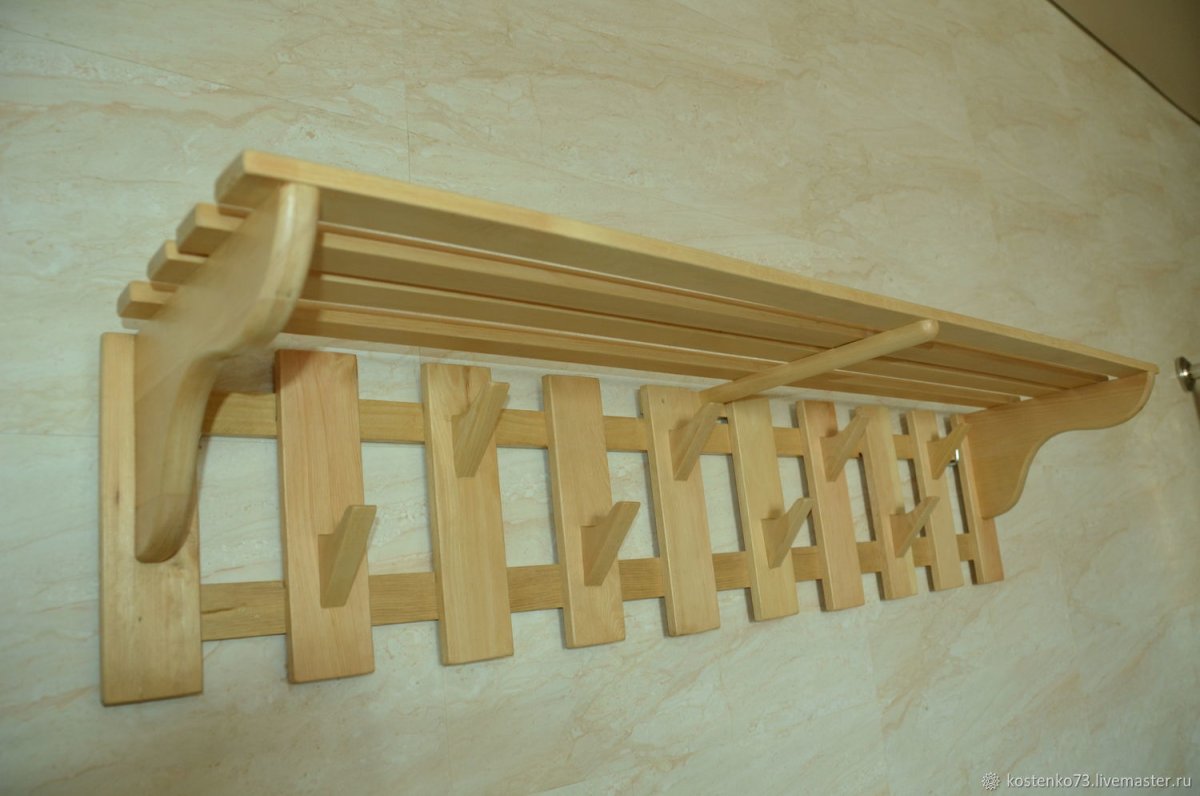 Деревянные полочки