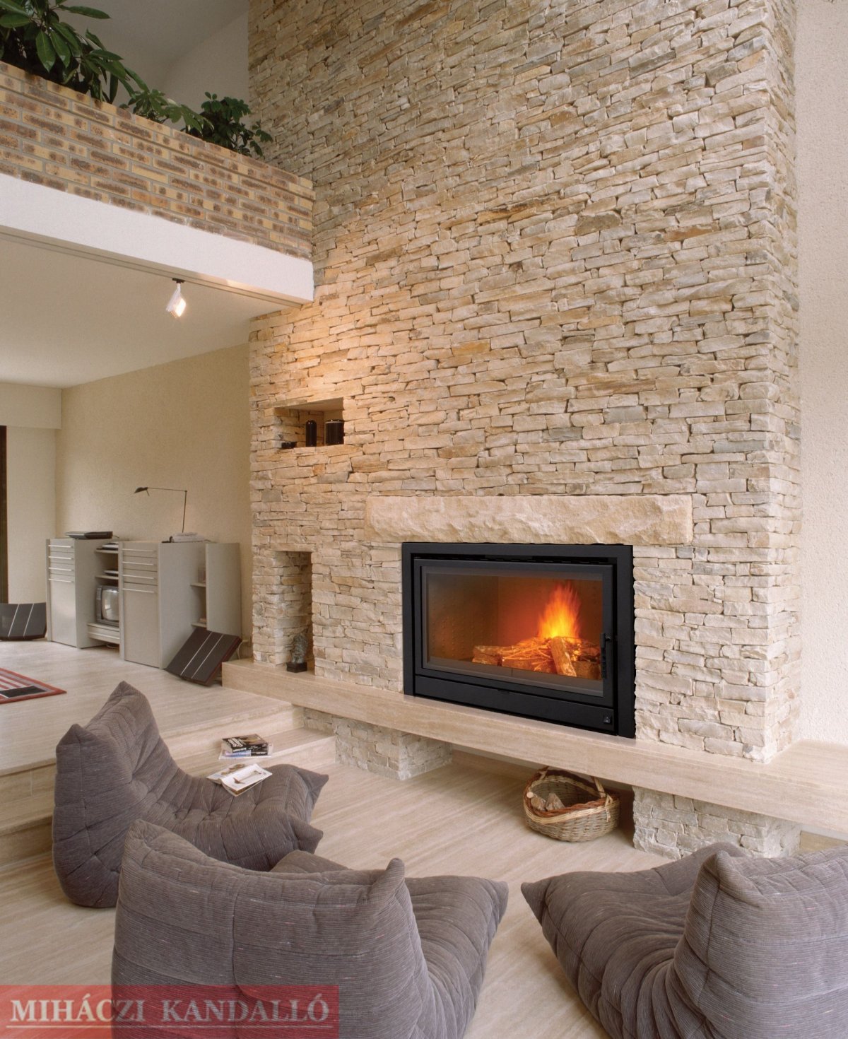 Необычные камины в интерьере