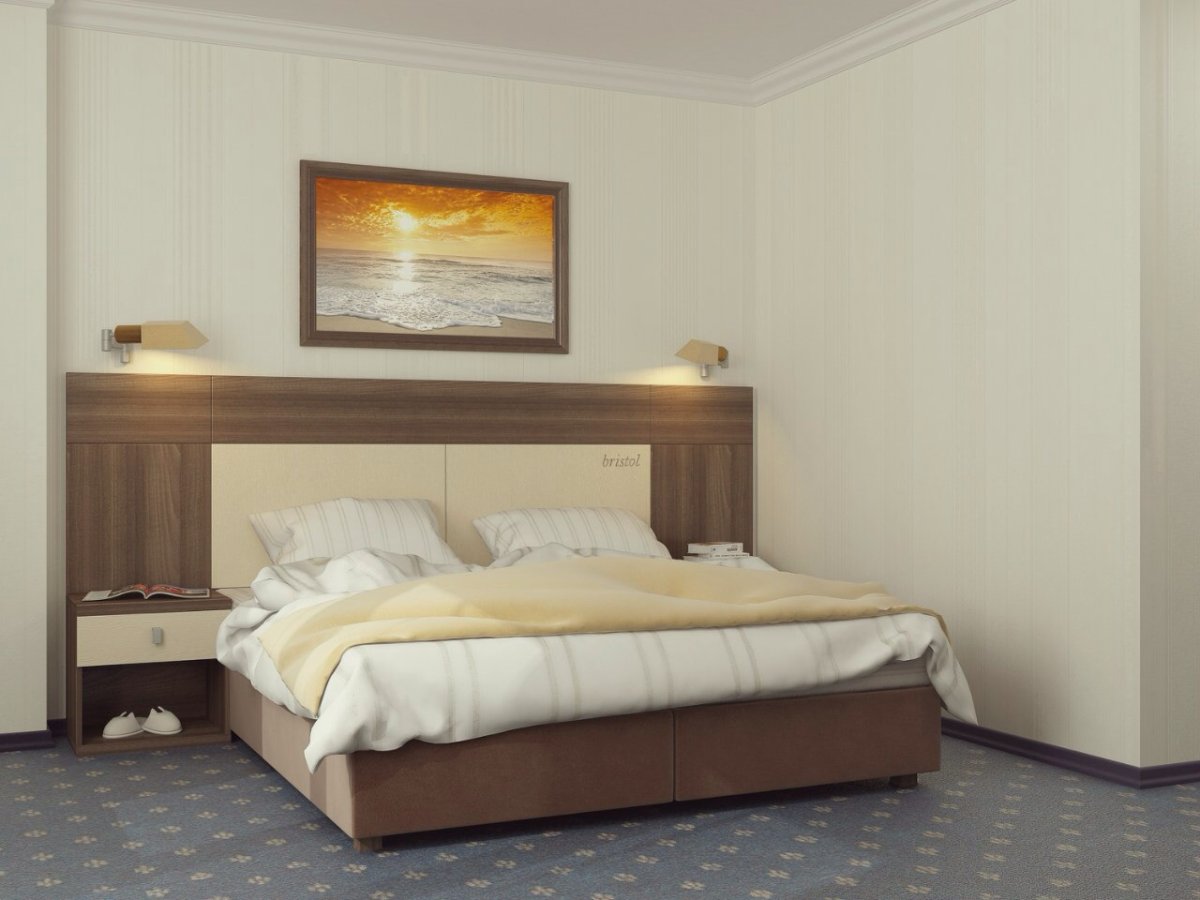 Двуспальная кровать с тумбочками