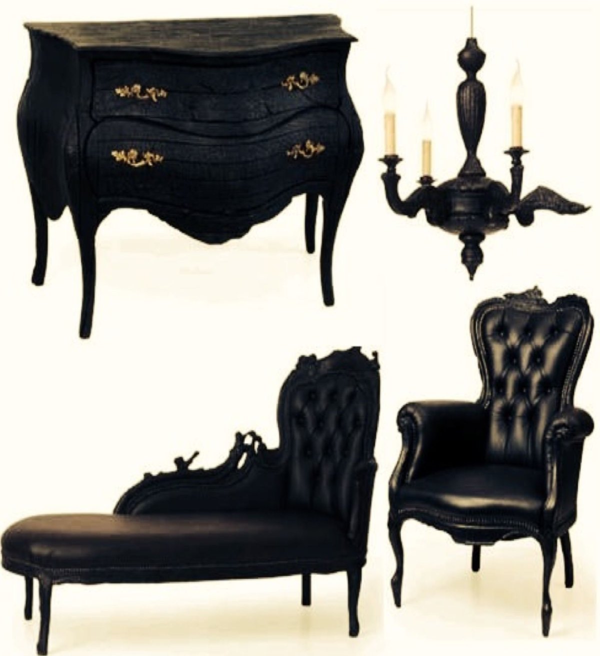 Диван в готическом стиле