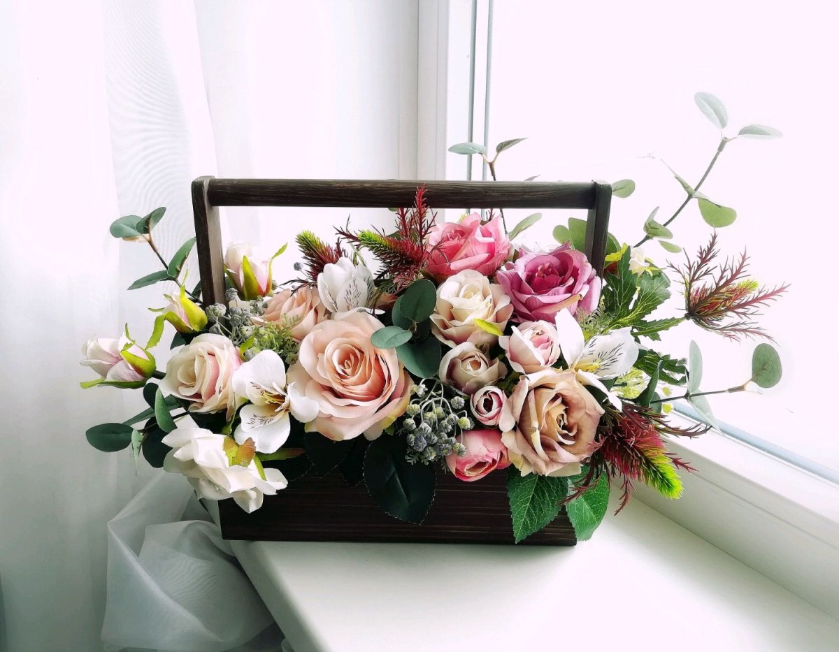 Настенные цветочные композиции