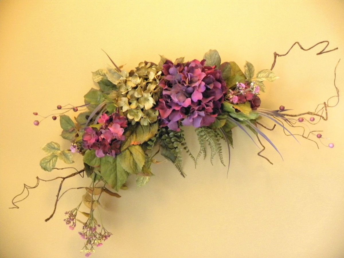 Композиции из искусственных цветов