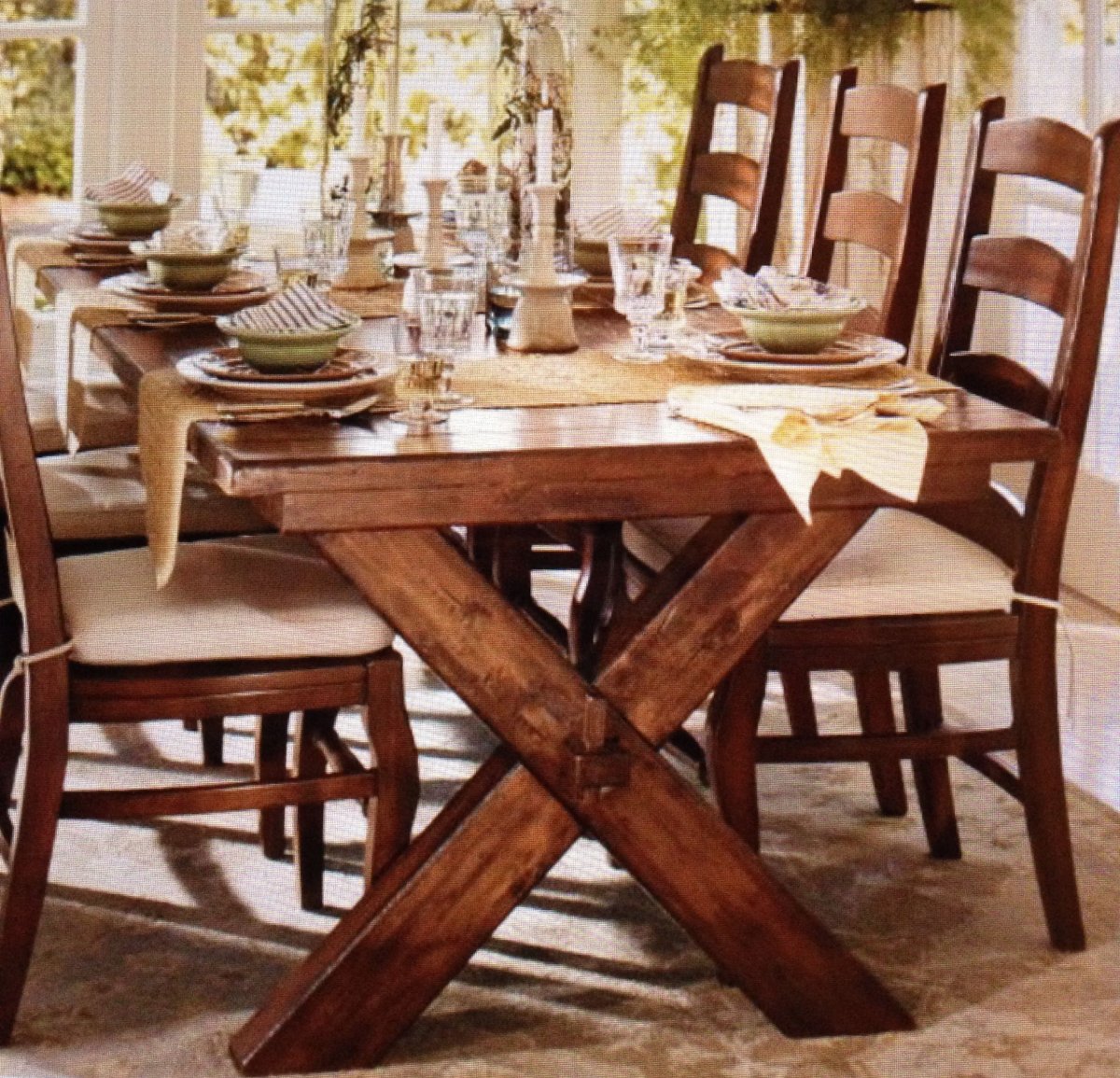 Мебель для столовой