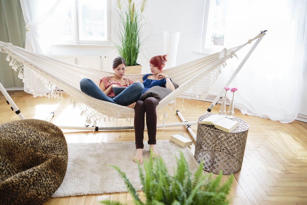 Гамак в интерьере квартиры
