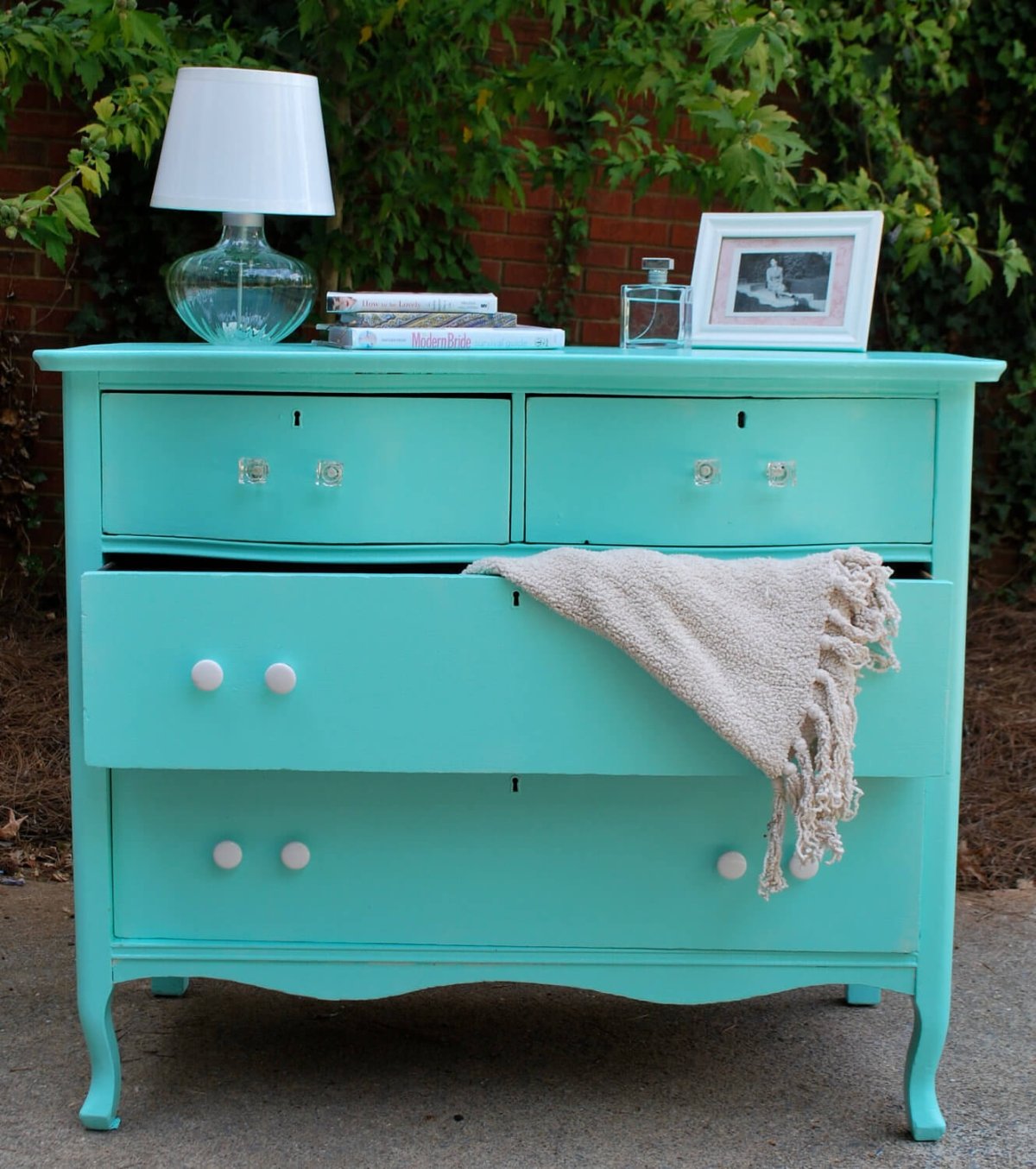 БРУСАЛИ высокий шкаф с дверцей коричневый 80x190 см