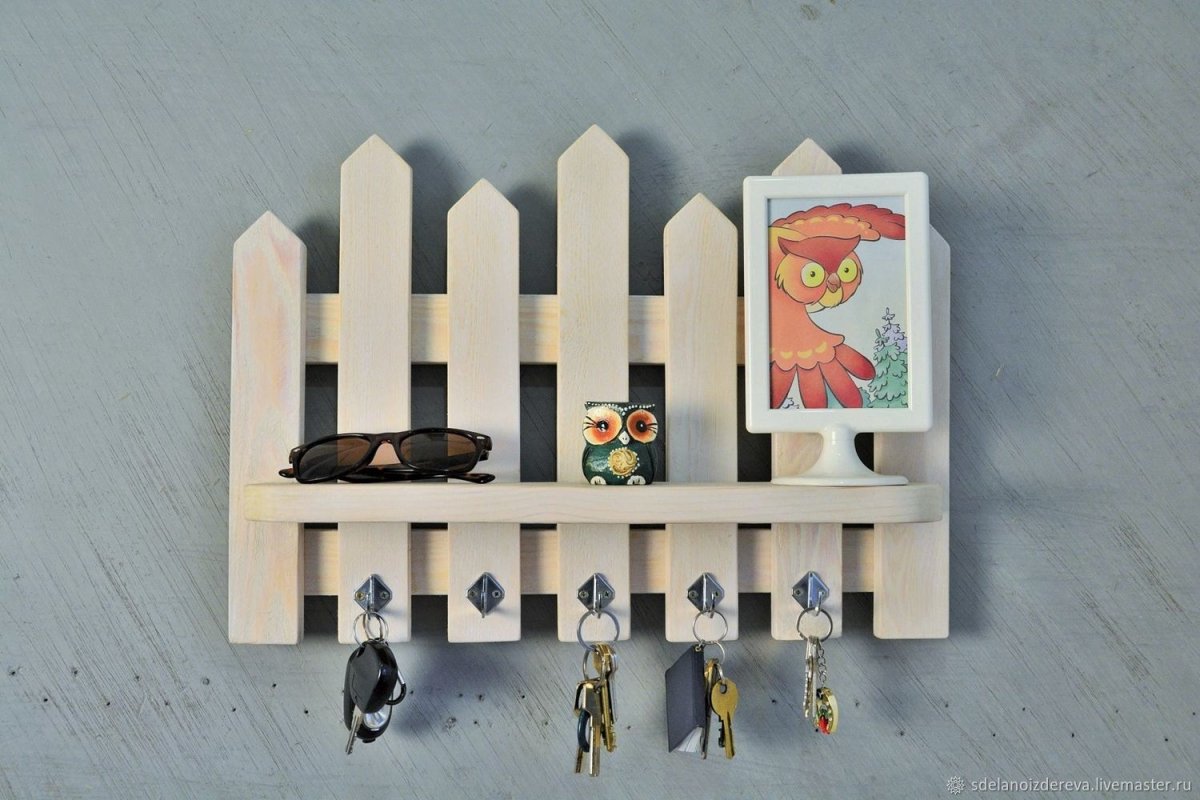 Вешалка для полотенец из дерева