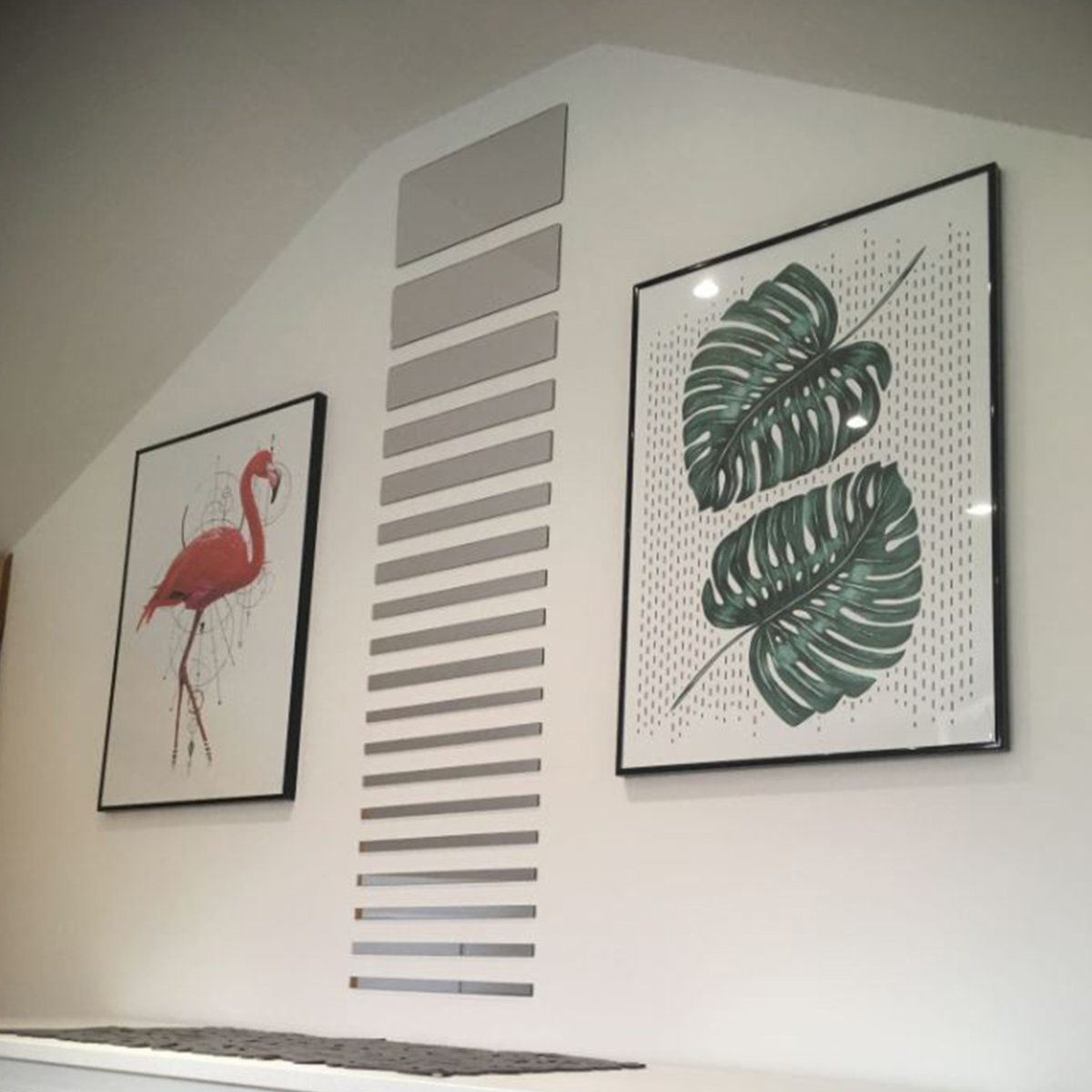 Зеркальная мозаика на стене