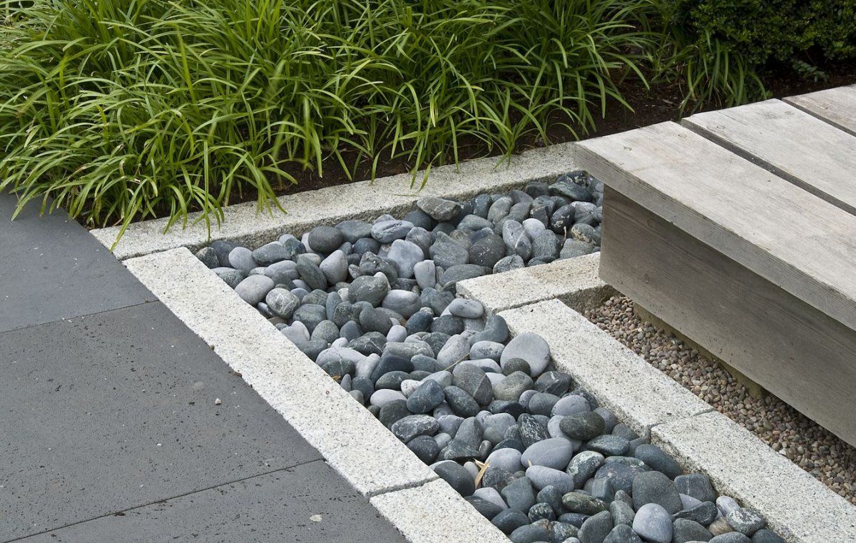 Отмостка из натурального камня