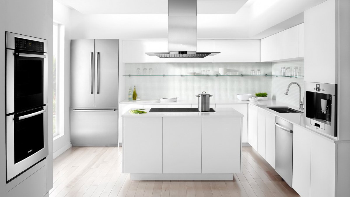 Темно серая кухня