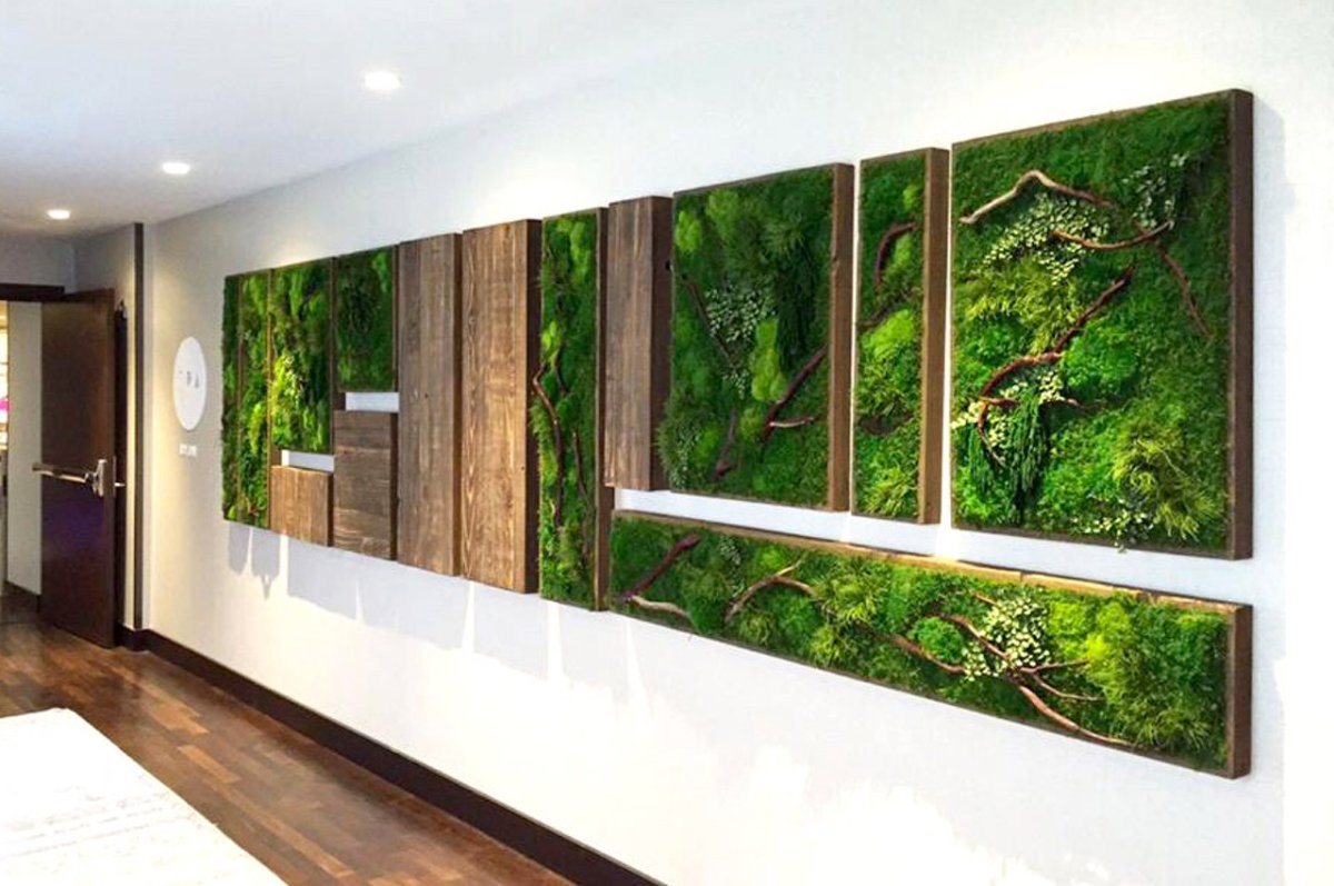 Панно из дерева с зеленью