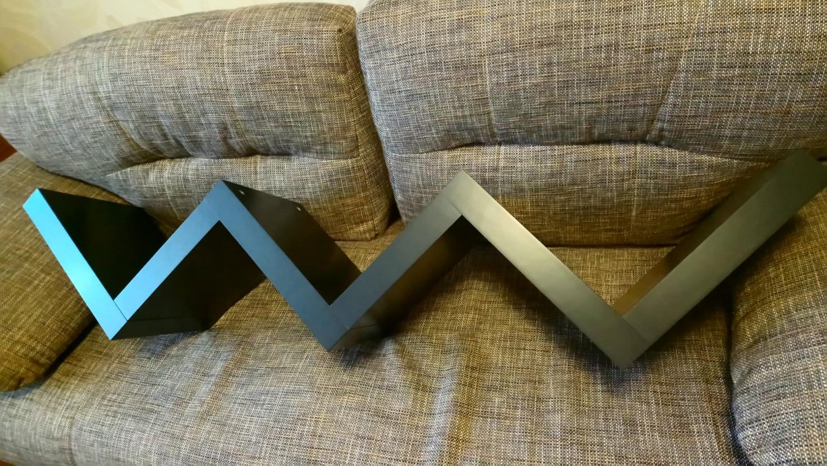 Полка икеа lack (зигзаг).