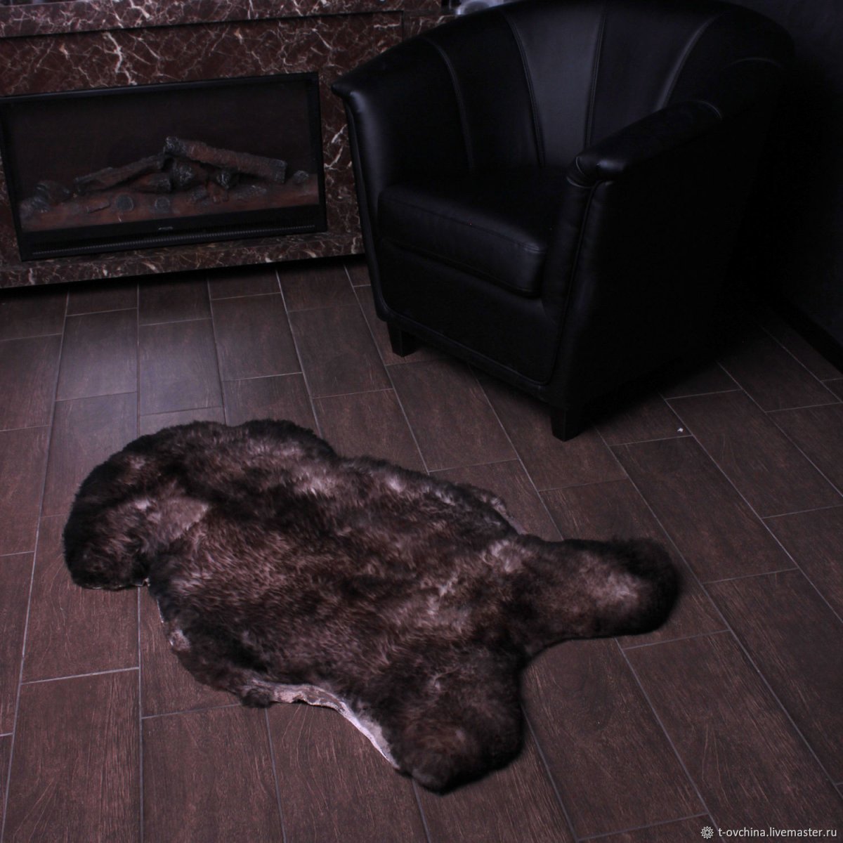 Ковер из медвежьей шкуры