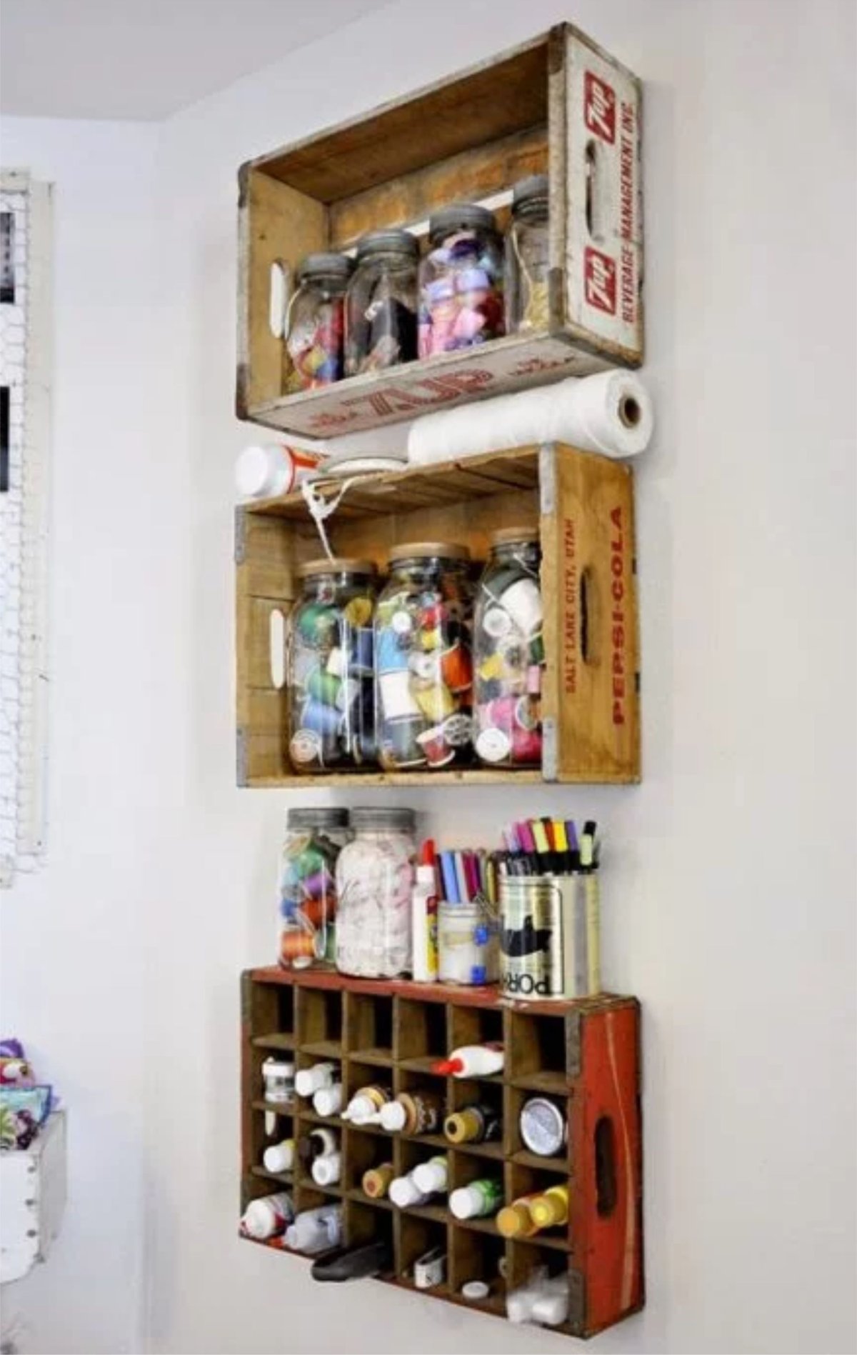 Шкафчик из ящиков