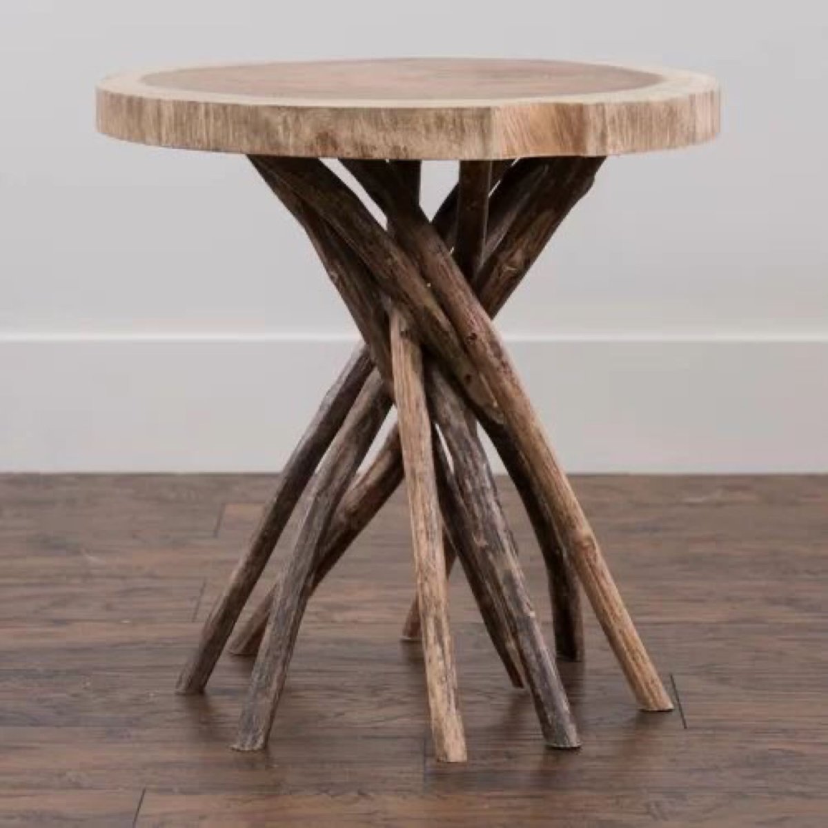 Деревянная мебель из веток