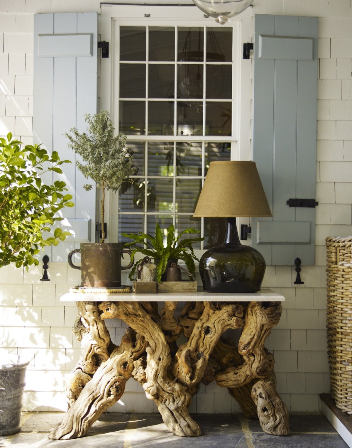 Декор из коряг для интерьера