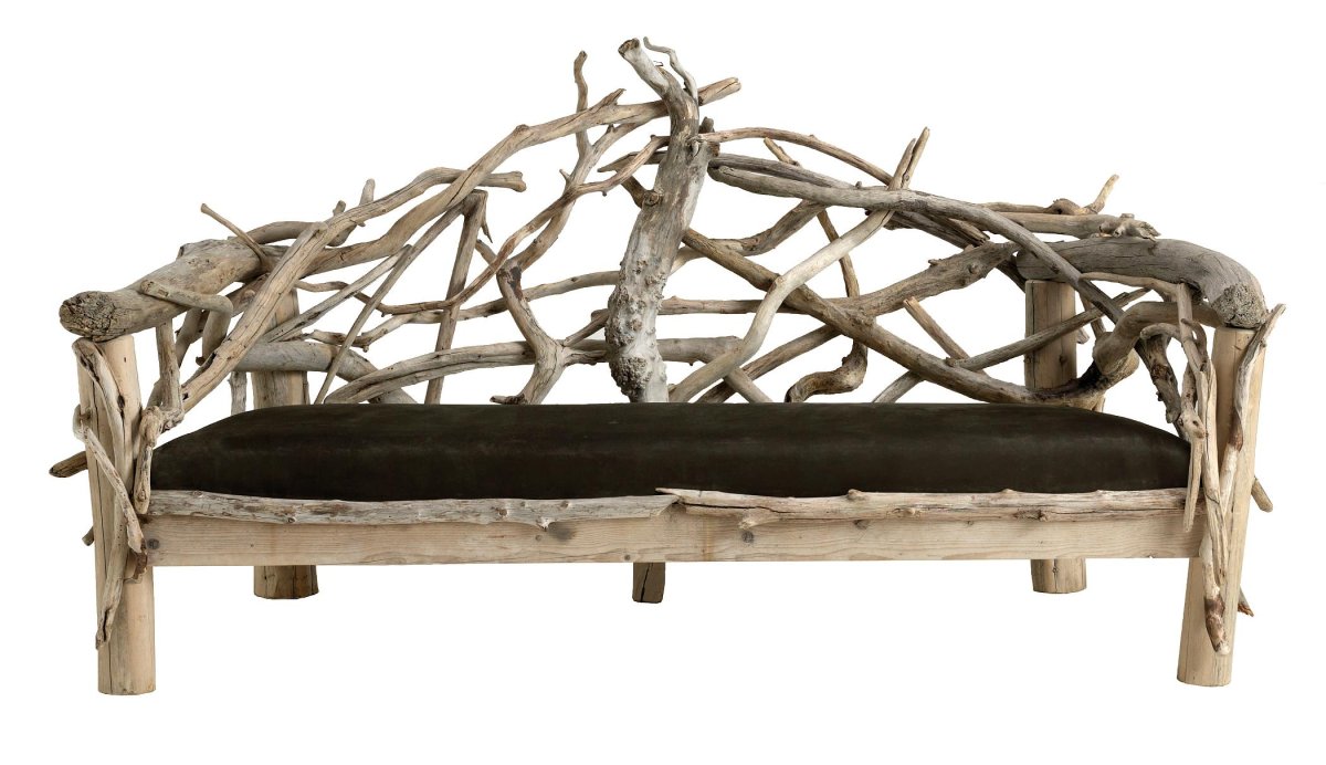 Диван из веток