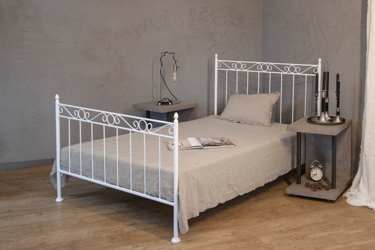 Кровать железная Верта 120,200