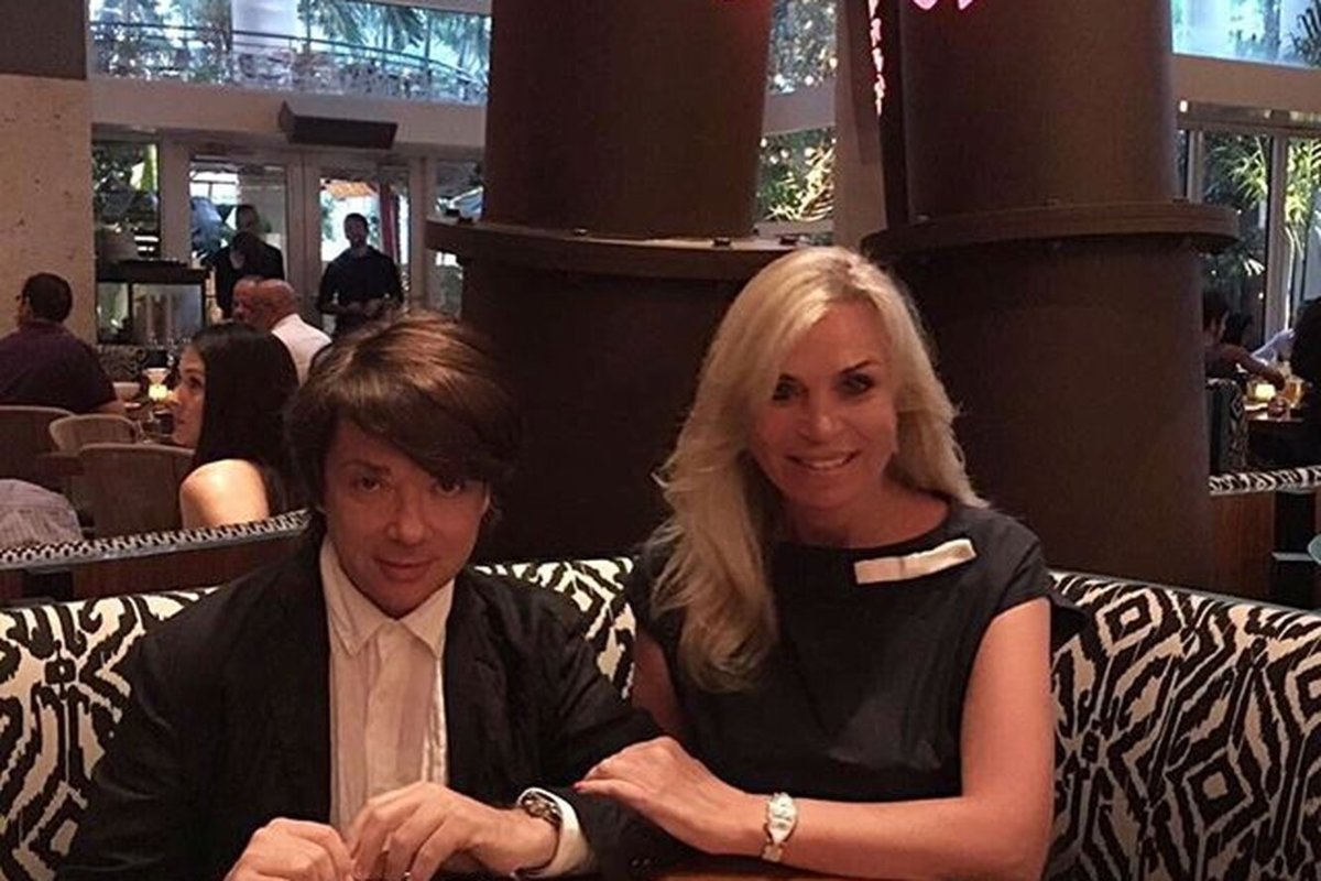 Шикарные кухни в классическом стиле в арабских Эмиратах