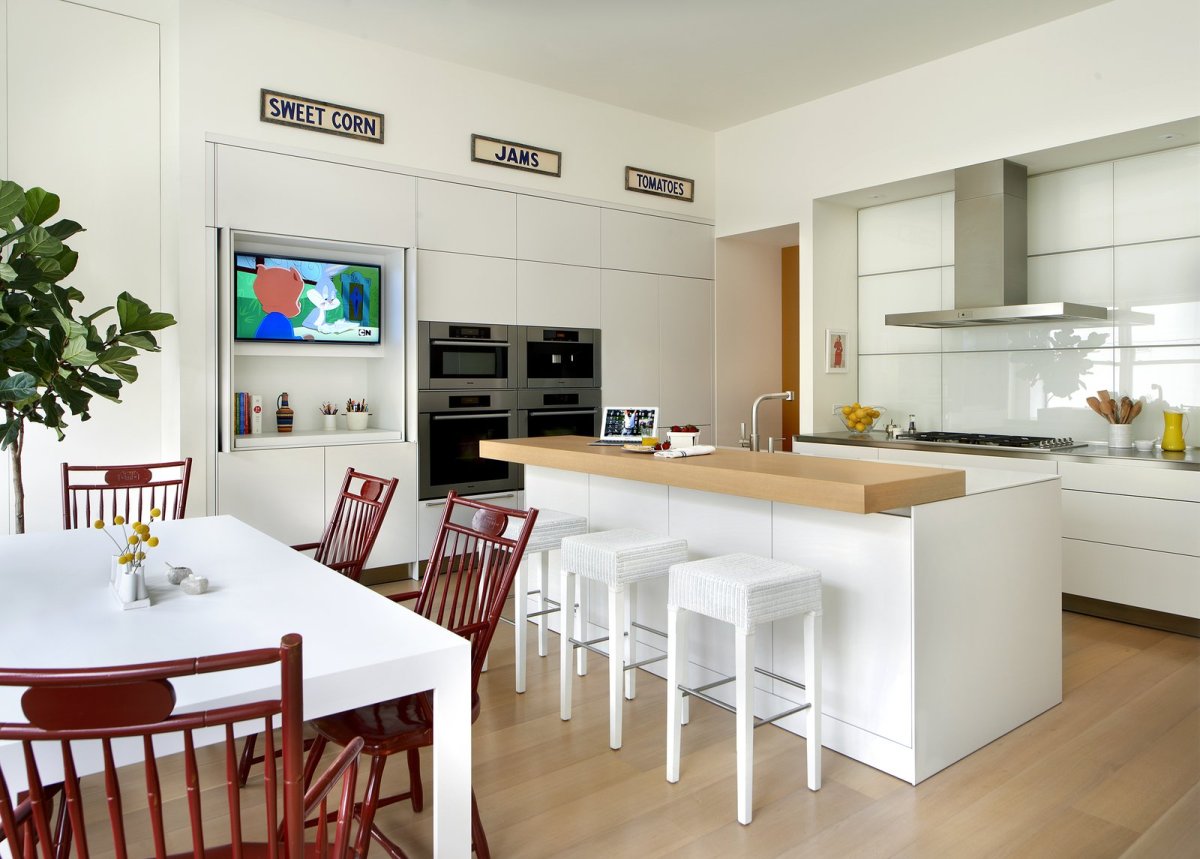 Кухня-ниша в гостиной