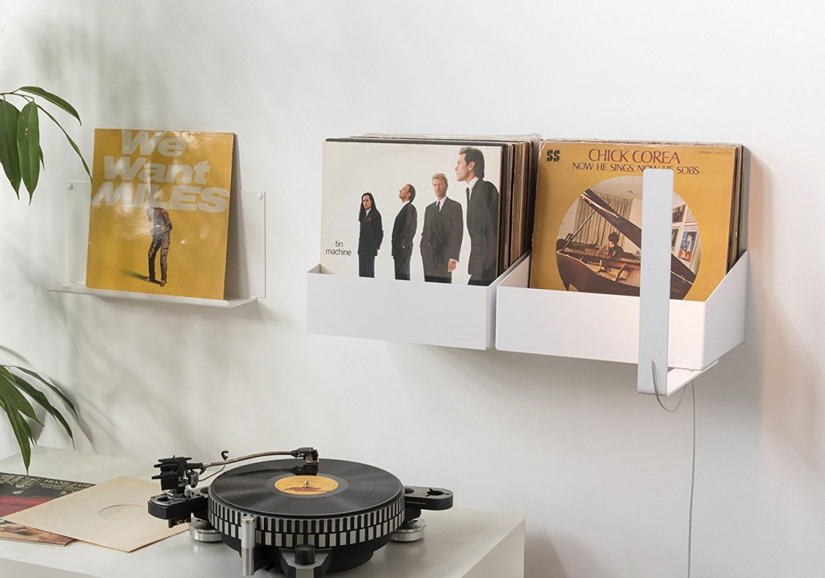 Полка под пластинки настенные