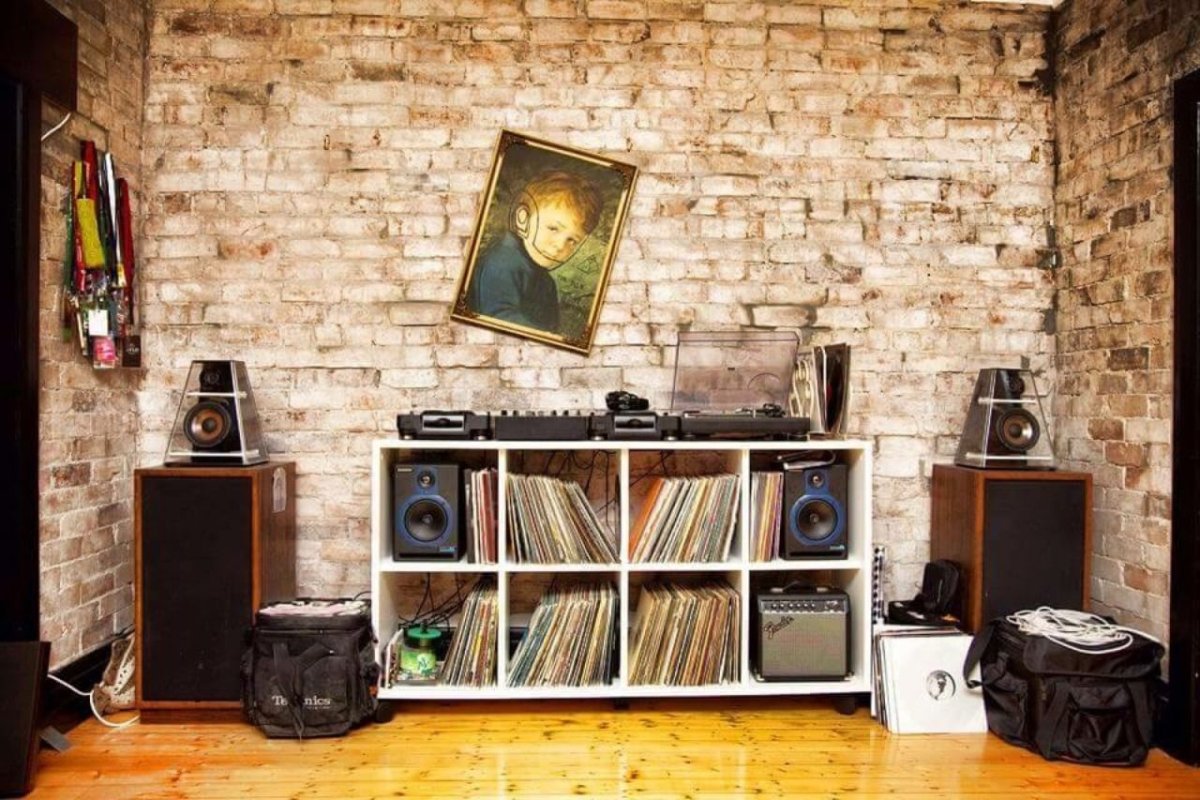 Стеллаж для винила