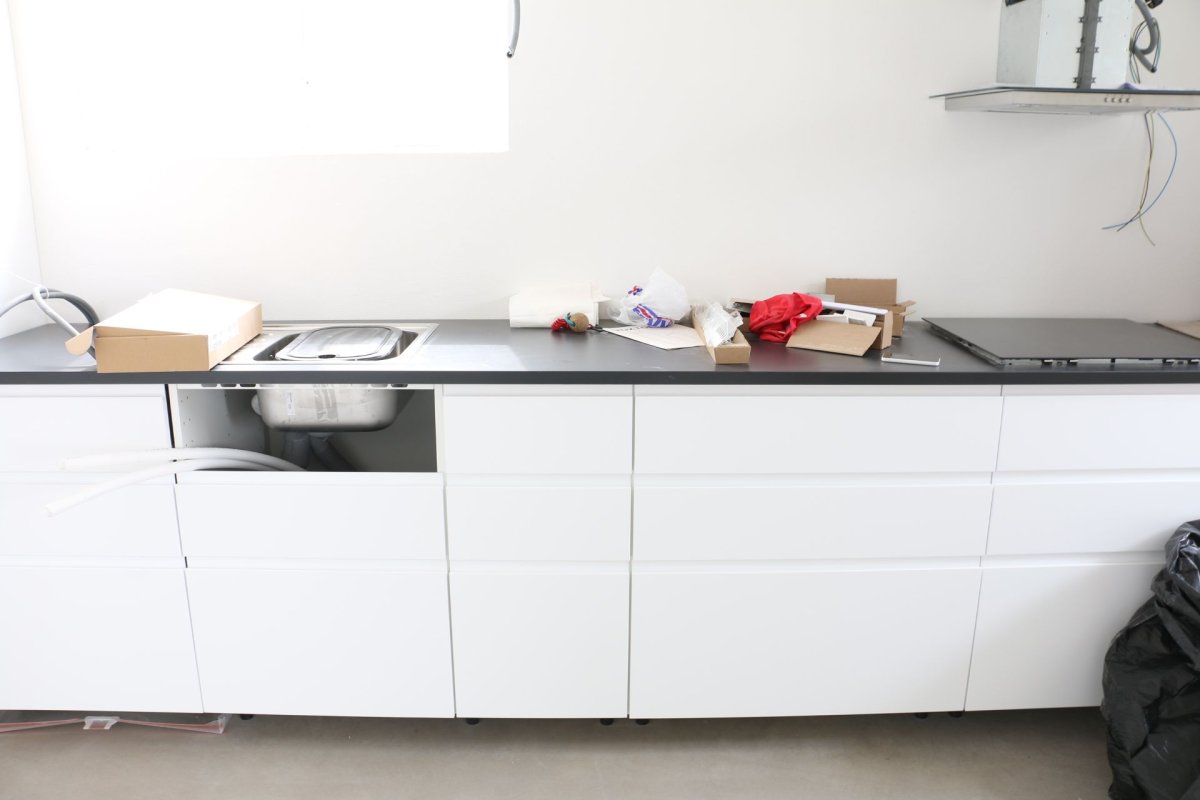 Кухня ikea Воксторп белая матовая