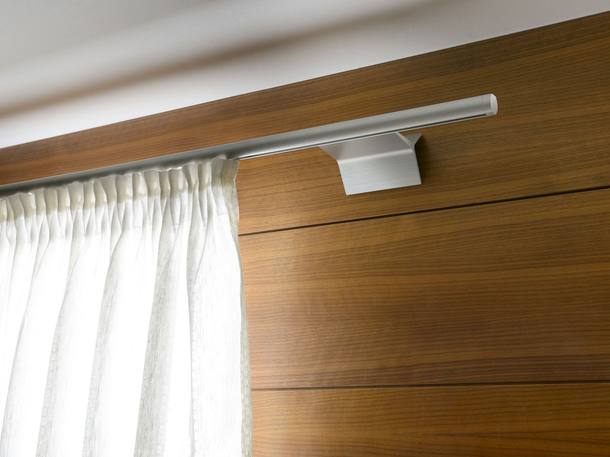 Карнизы для занавесок