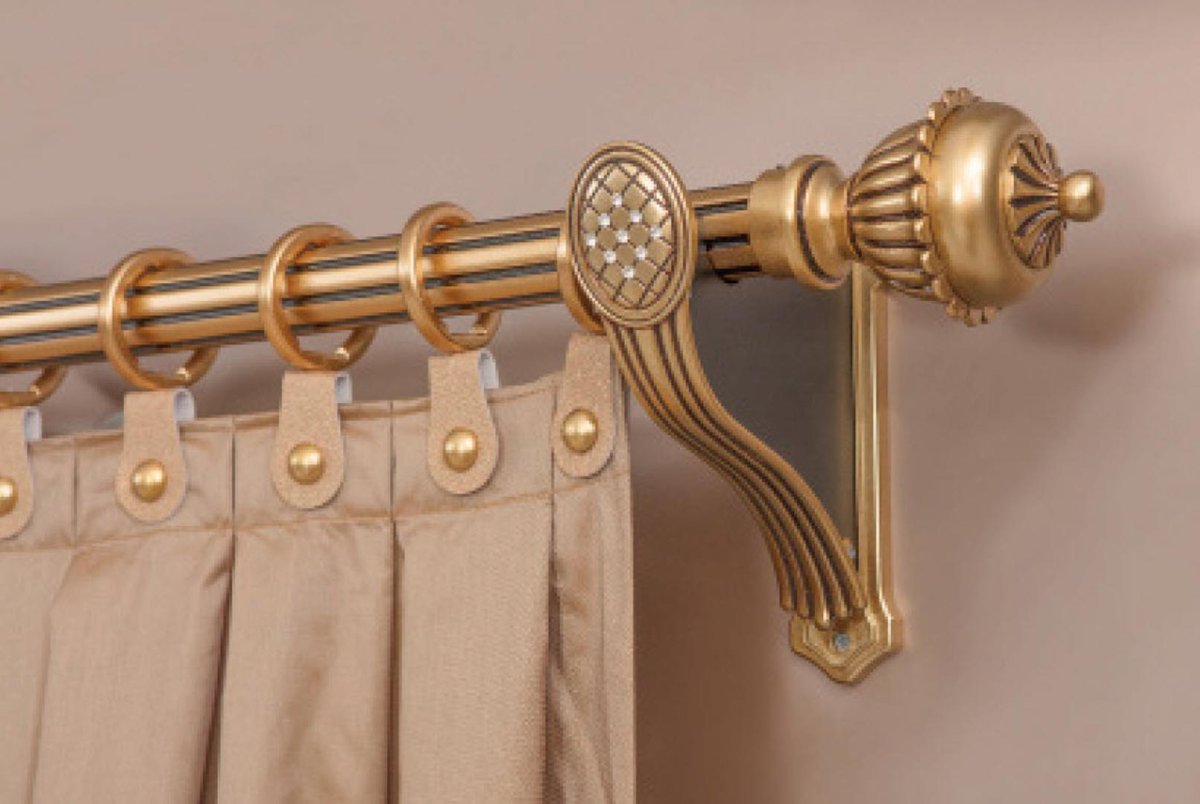 Сколько стоит повесить карниз