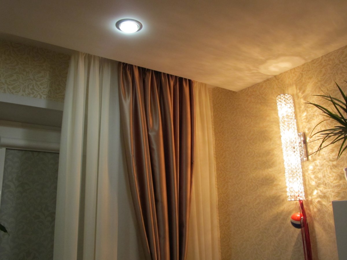 Скрытый карниз