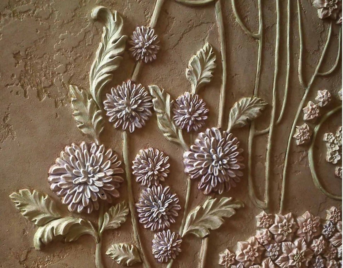 Художник Наталья Боброва барельеф