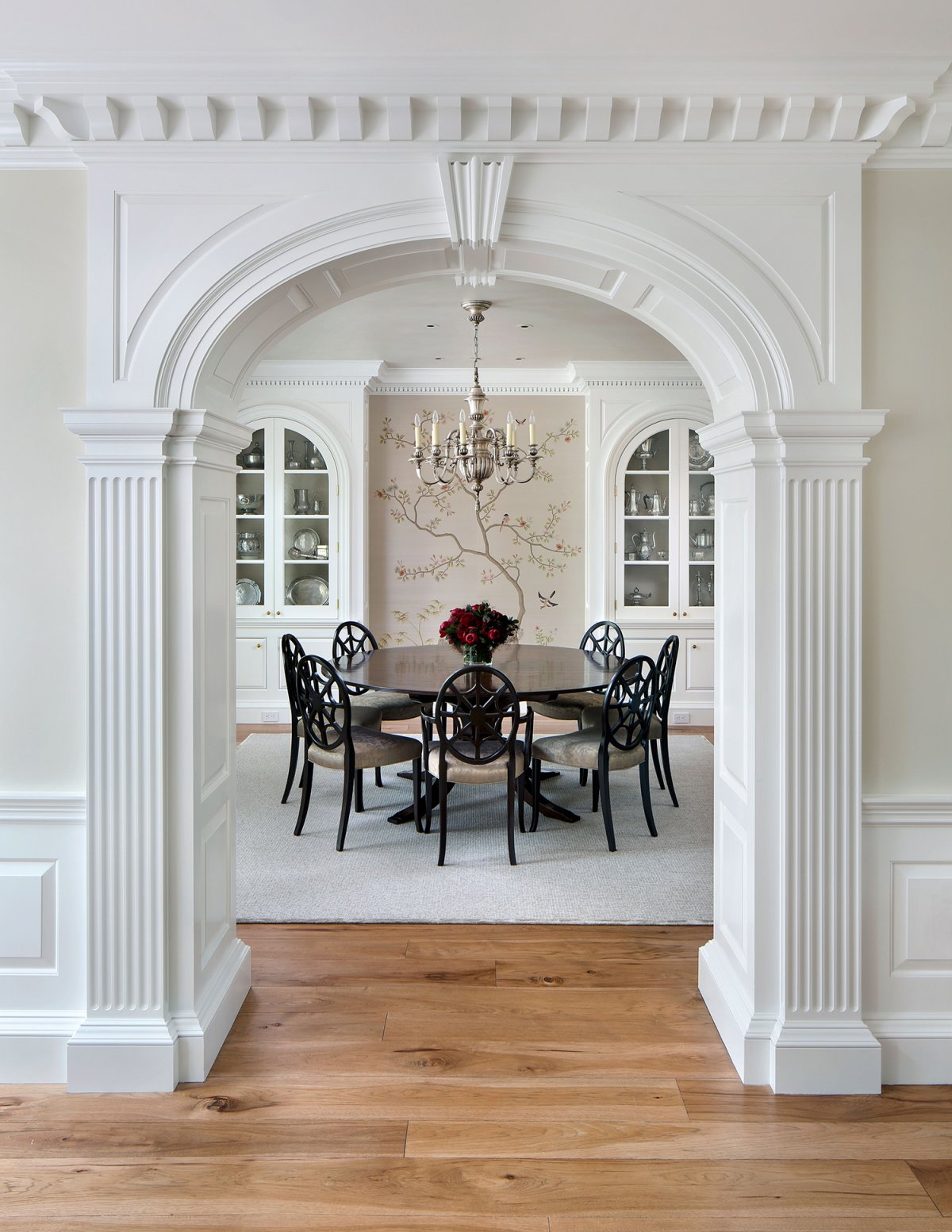 Межкомнатные арки с колоннами