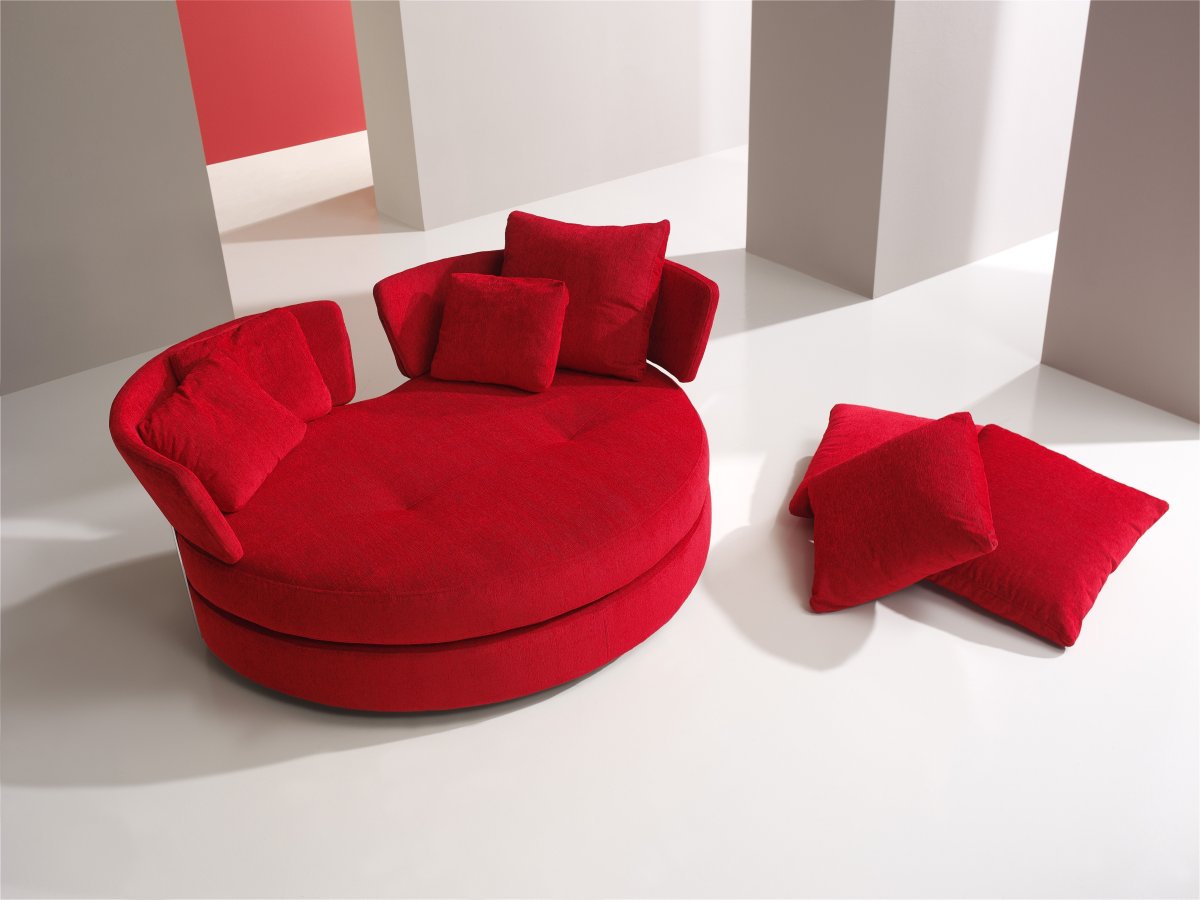 Круглый выдвижной диван