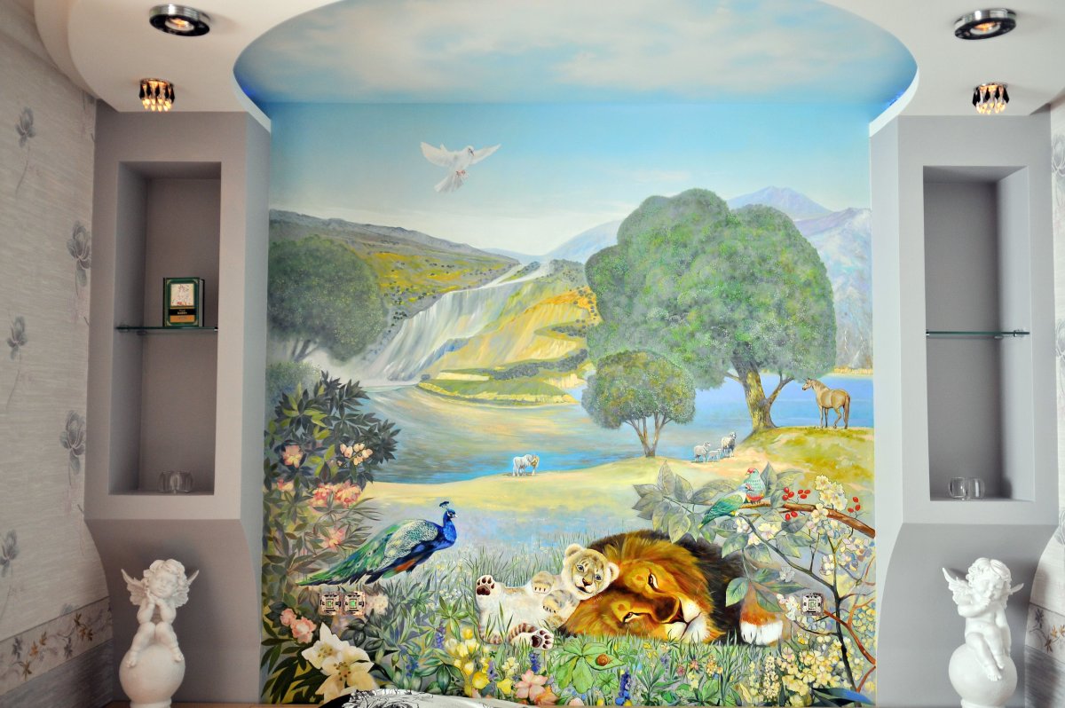 Художественная роспись стен акриловыми красками