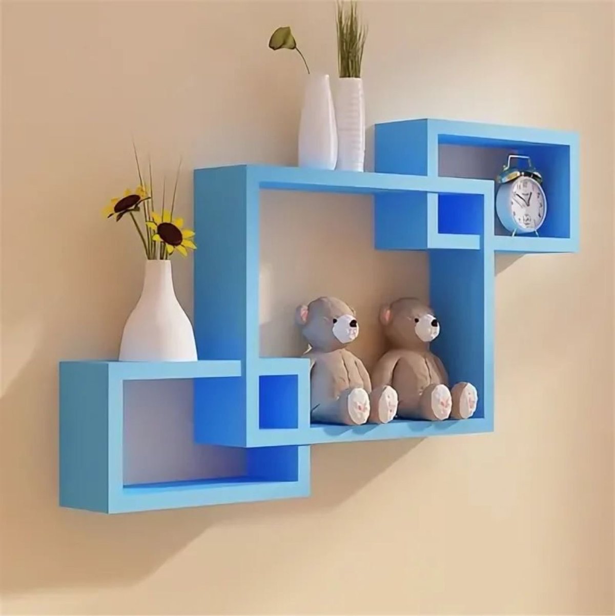 Навесные полки в детскую