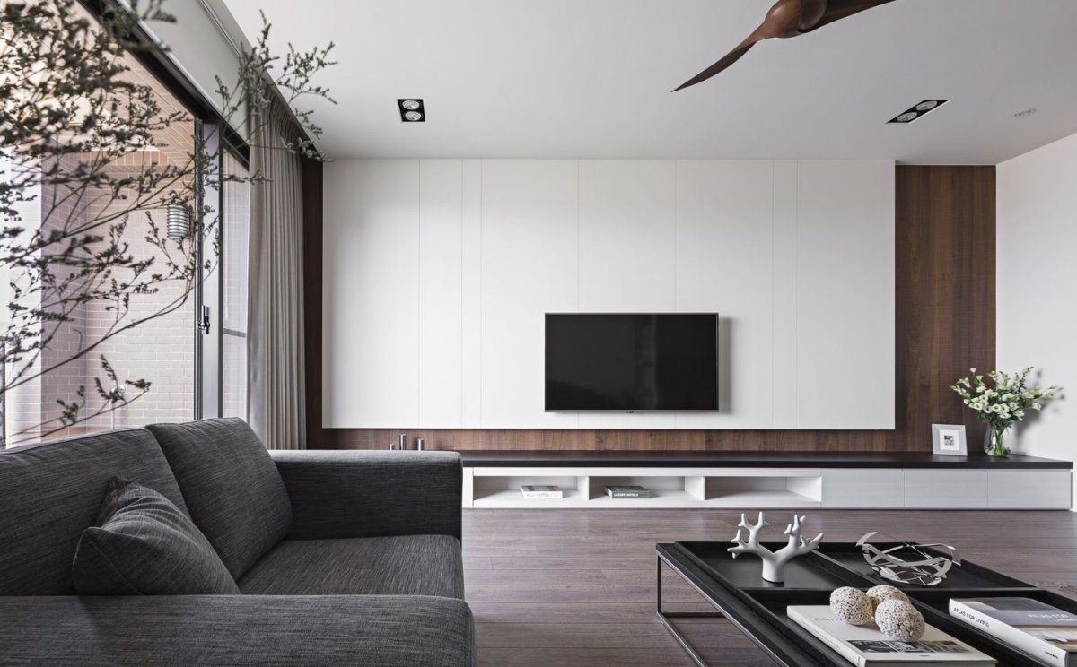 Деревяшки на стену под телевизор