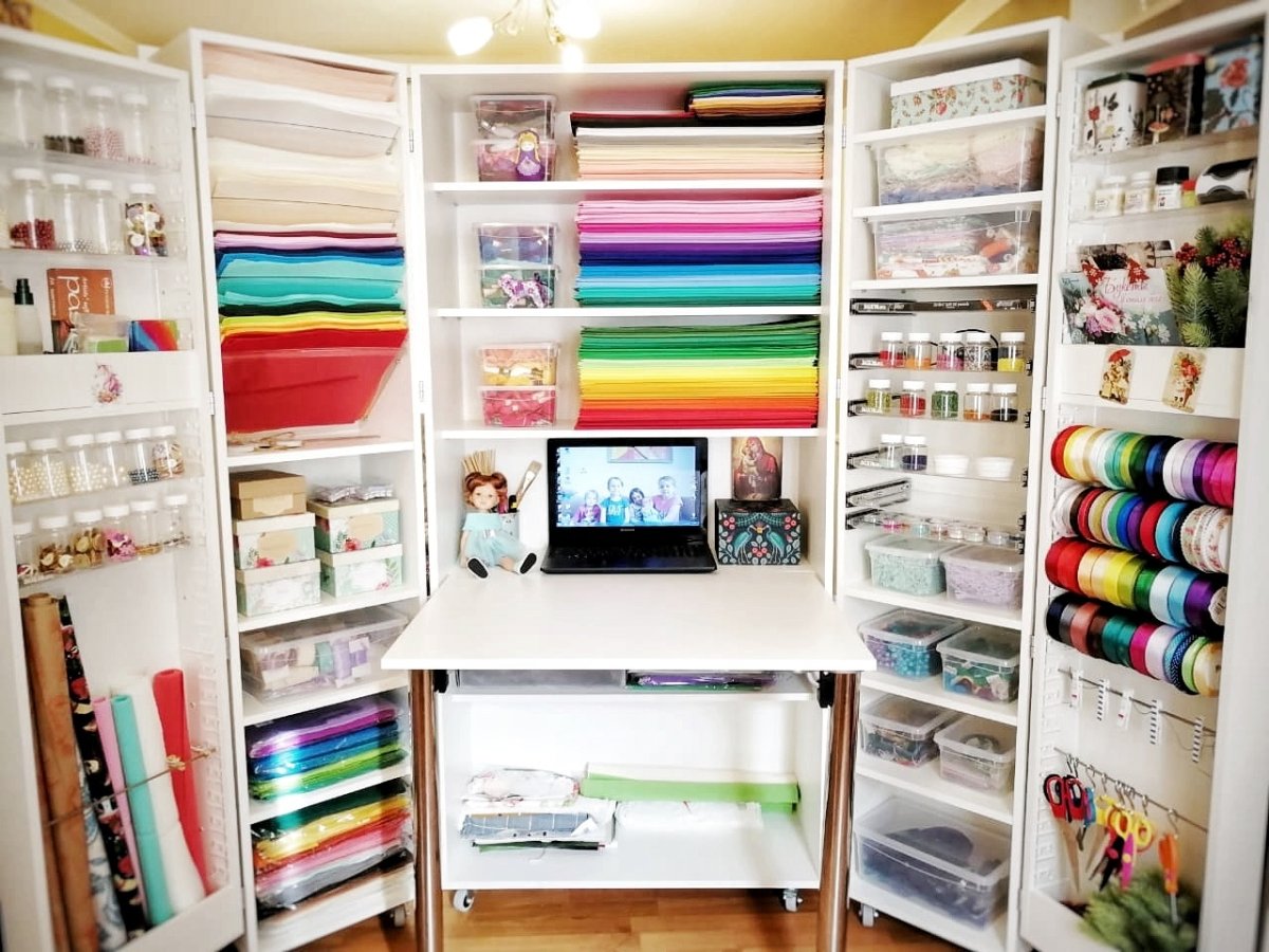 Шкаф для швеи