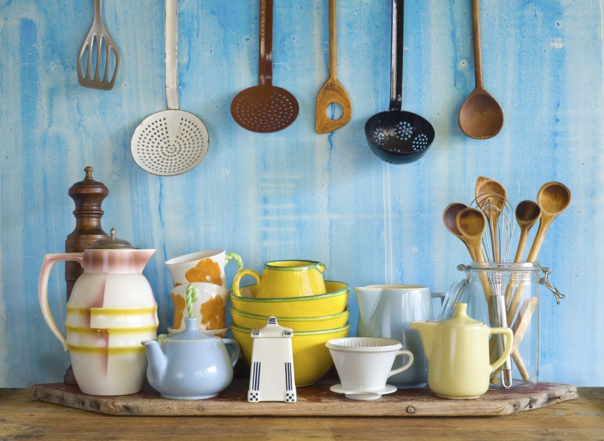 Кастрюли в интерьере