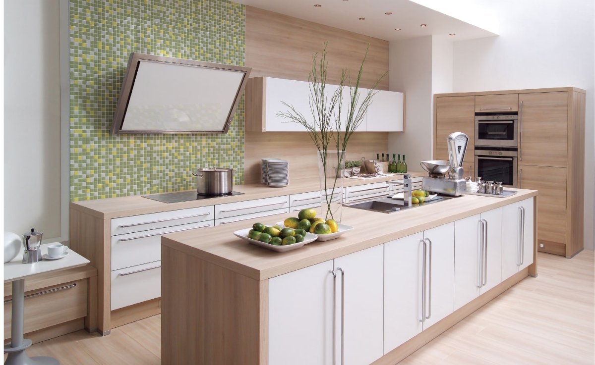 Кухня светлое дерево в интерьере